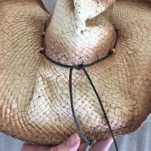 Cowboy hat that had wire in it - can compact for travel